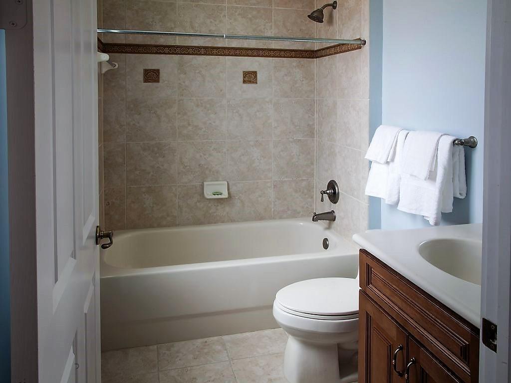 8305 Northwest 7th Court Boca Raton, FL 33487 - Photo 18 of 30 20170613161853405889000000-o