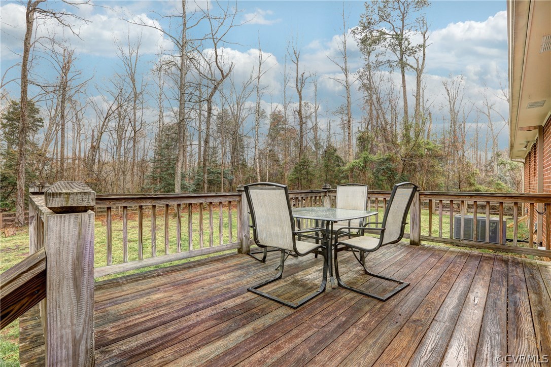 9581 Cosby Mill Road Quinton, VA 23141 - Photo 12 of 31 Gallery Image 12