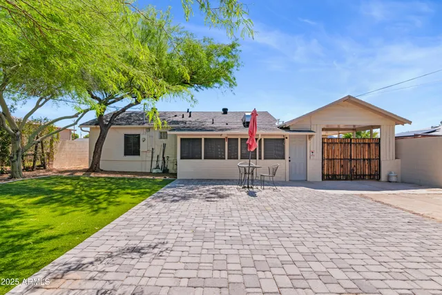 $369,000 | 9520 North Central Avenue, Phoenix, AZ 85020