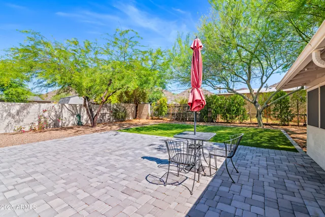 $369,000 | 9520 North Central Avenue, Phoenix, AZ 85020