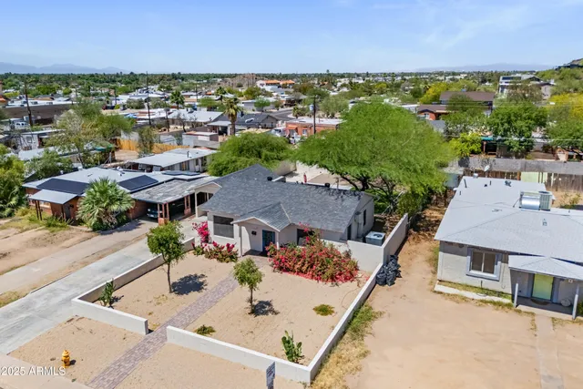 $369,000 | 9520 North Central Avenue, Phoenix, AZ 85020