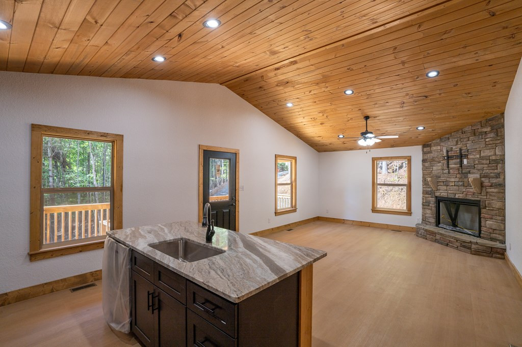 250 Choctaw Rdg Trail Murphy, NC 28906 - Photo 18 of 44