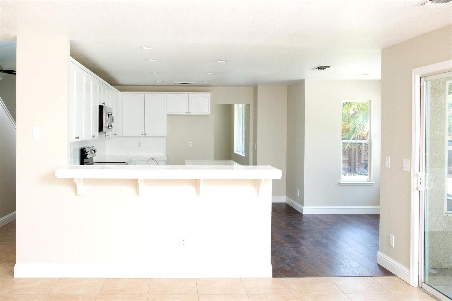 319 West Huntsman Avenue Reedley, CA 93654 - Photo 15 of 38 Gallery Image 15