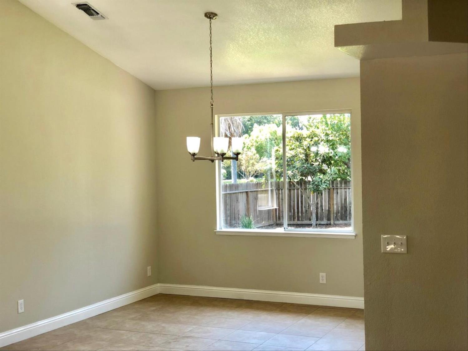 319 West Huntsman Avenue Reedley, CA 93654 - Photo 16 of 38 Gallery Image 16