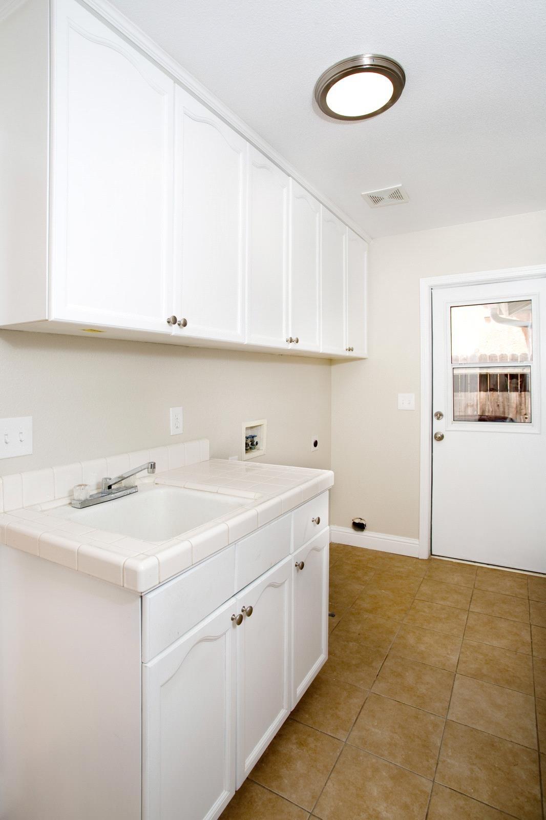319 West Huntsman Avenue Reedley, CA 93654 - Photo 20 of 38 Gallery Image 20