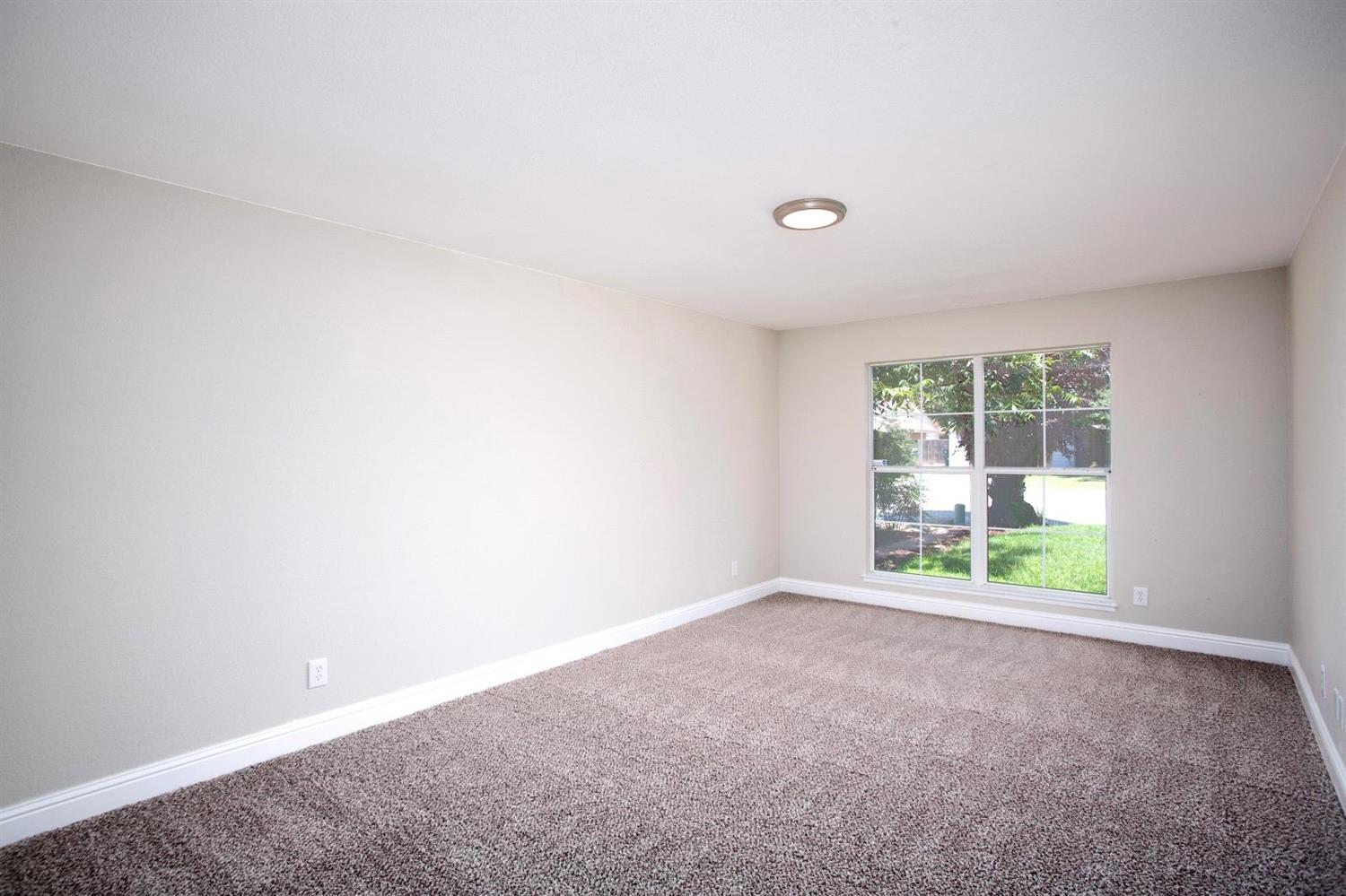 319 West Huntsman Avenue Reedley, CA 93654 - Photo 21 of 38 Gallery Image 21