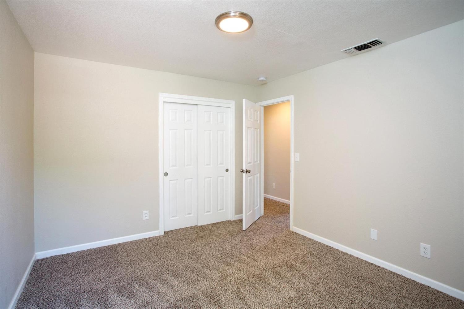 319 West Huntsman Avenue Reedley, CA 93654 - Photo 26 of 38 Gallery Image 26