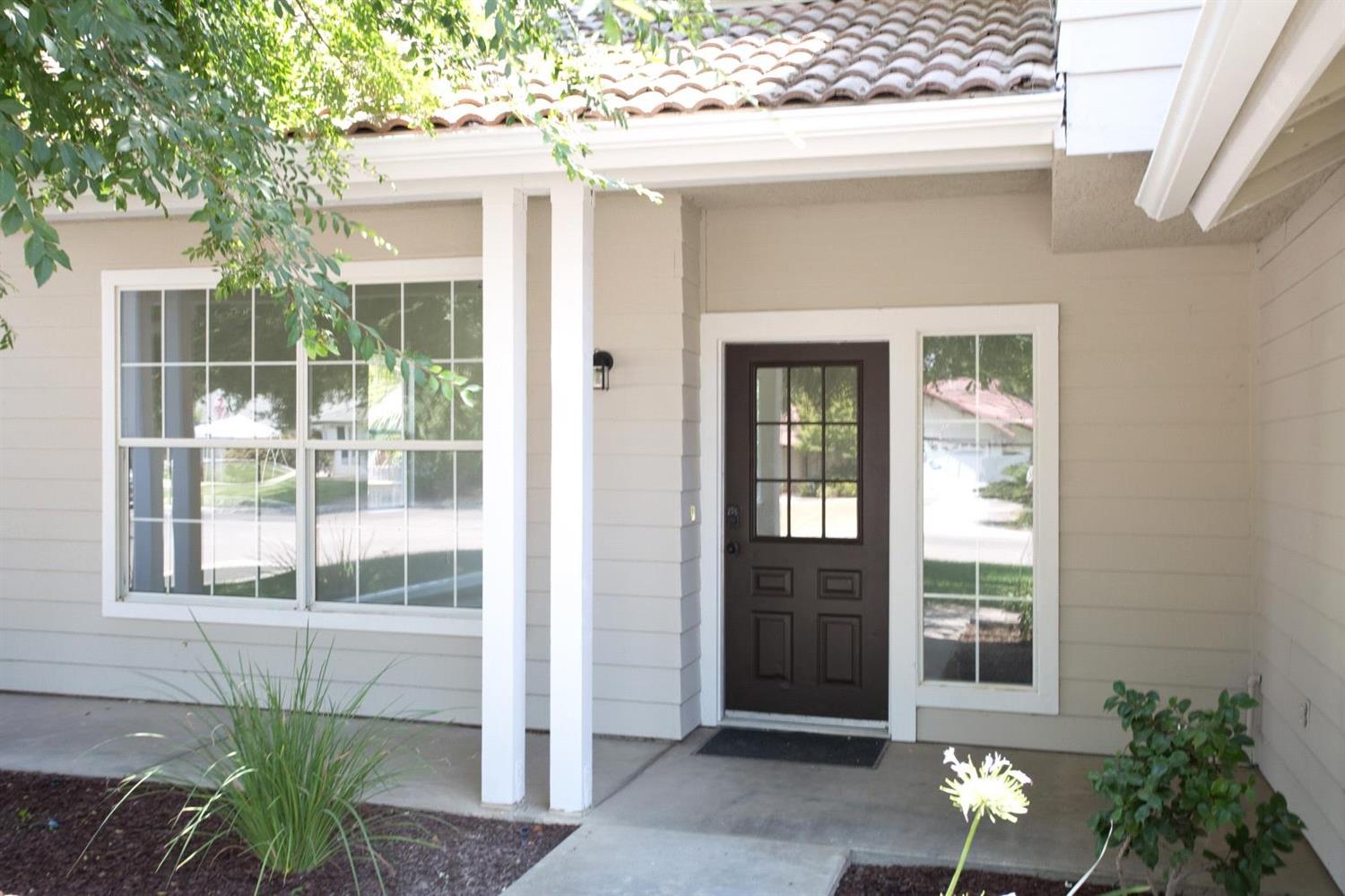 319 West Huntsman Avenue Reedley, CA 93654 - Photo 4 of 38 Gallery Image 4