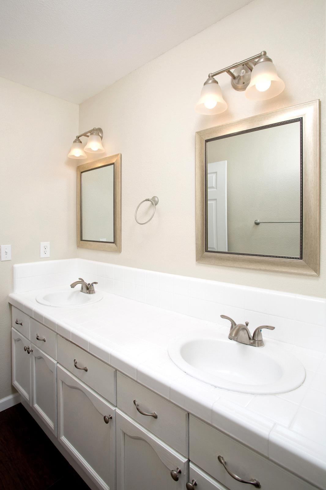 319 West Huntsman Avenue Reedley, CA 93654 - Photo 32 of 38 Gallery Image 32