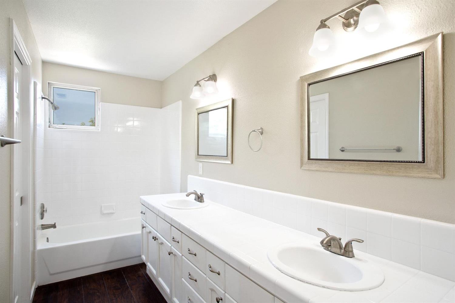 319 West Huntsman Avenue Reedley, CA 93654 - Photo 33 of 38 Gallery Image 33