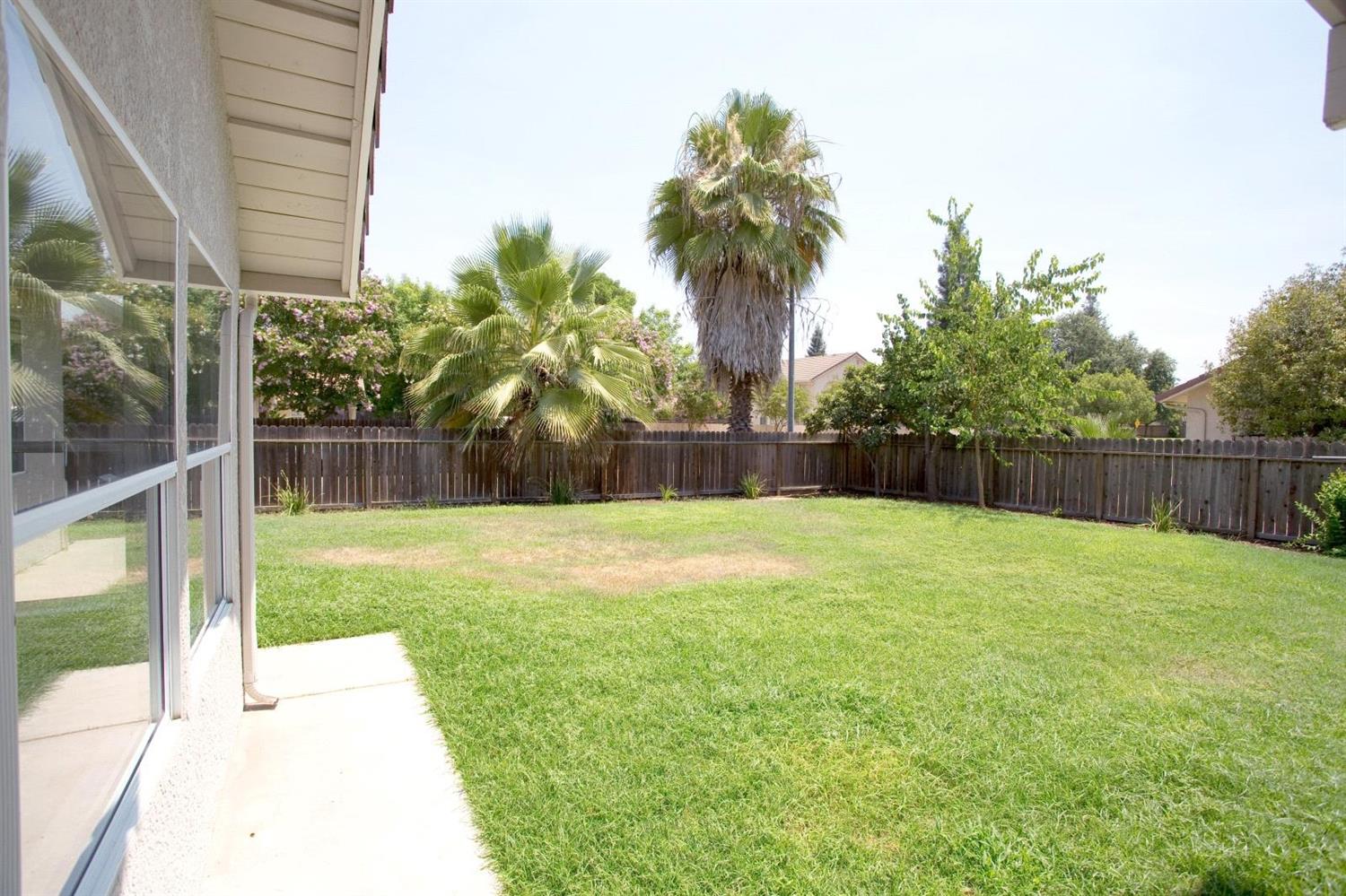 319 West Huntsman Avenue Reedley, CA 93654 - Photo 38 of 38 Gallery Image 38