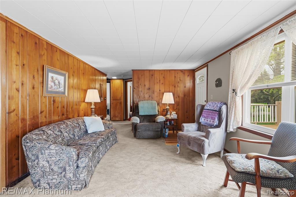 16479 South Jennings Road Fenton, MI 48430 - Photo 13 of 25 Gallery Image 13