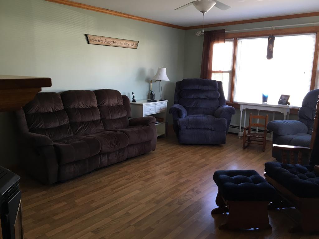 27 Harbour Road Bennington, VT 05201 - Photo 11 of 25