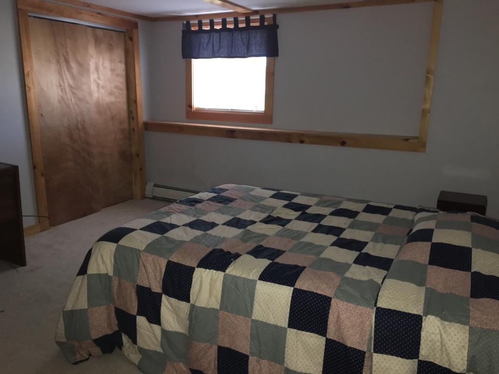 27 Harbour Road Bennington, VT 05201 - Photo 16 of 25