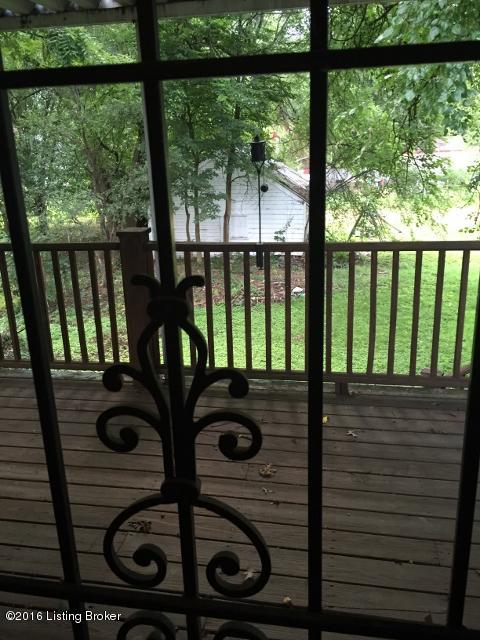 1803 Ralph Avenue Louisville, KY 40216 - Photo 22 of 40 IMG_19 (480x640)