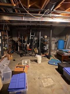7366 Southeast 250 Road Collins, MO 64738 - Photo 19 of 33 Maintenance Room