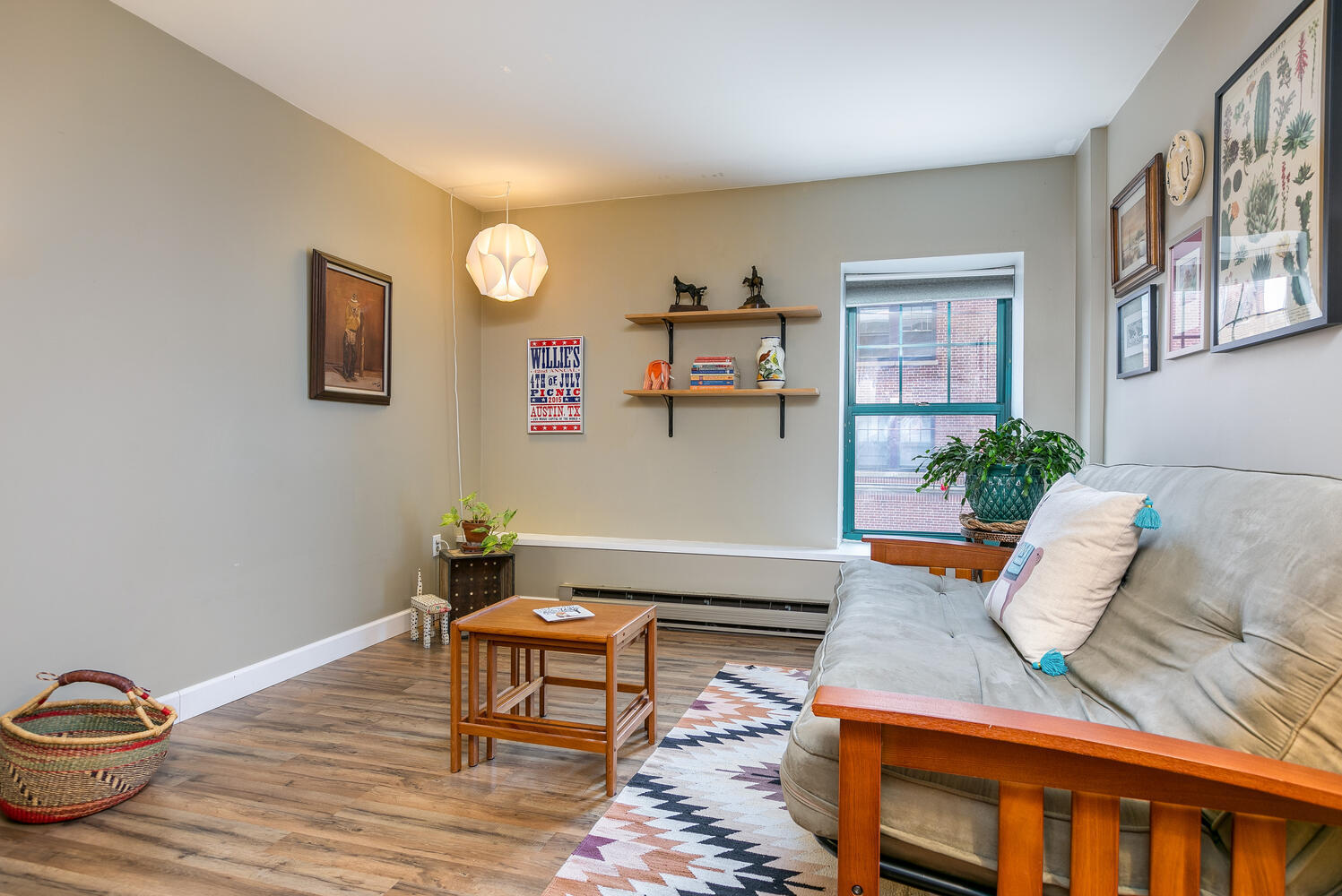 72 Pine Street, Unit 2 Portland, ME 04102 - Photo 18 of 26 72 Pine St 2 Portland ME 04102-large-020