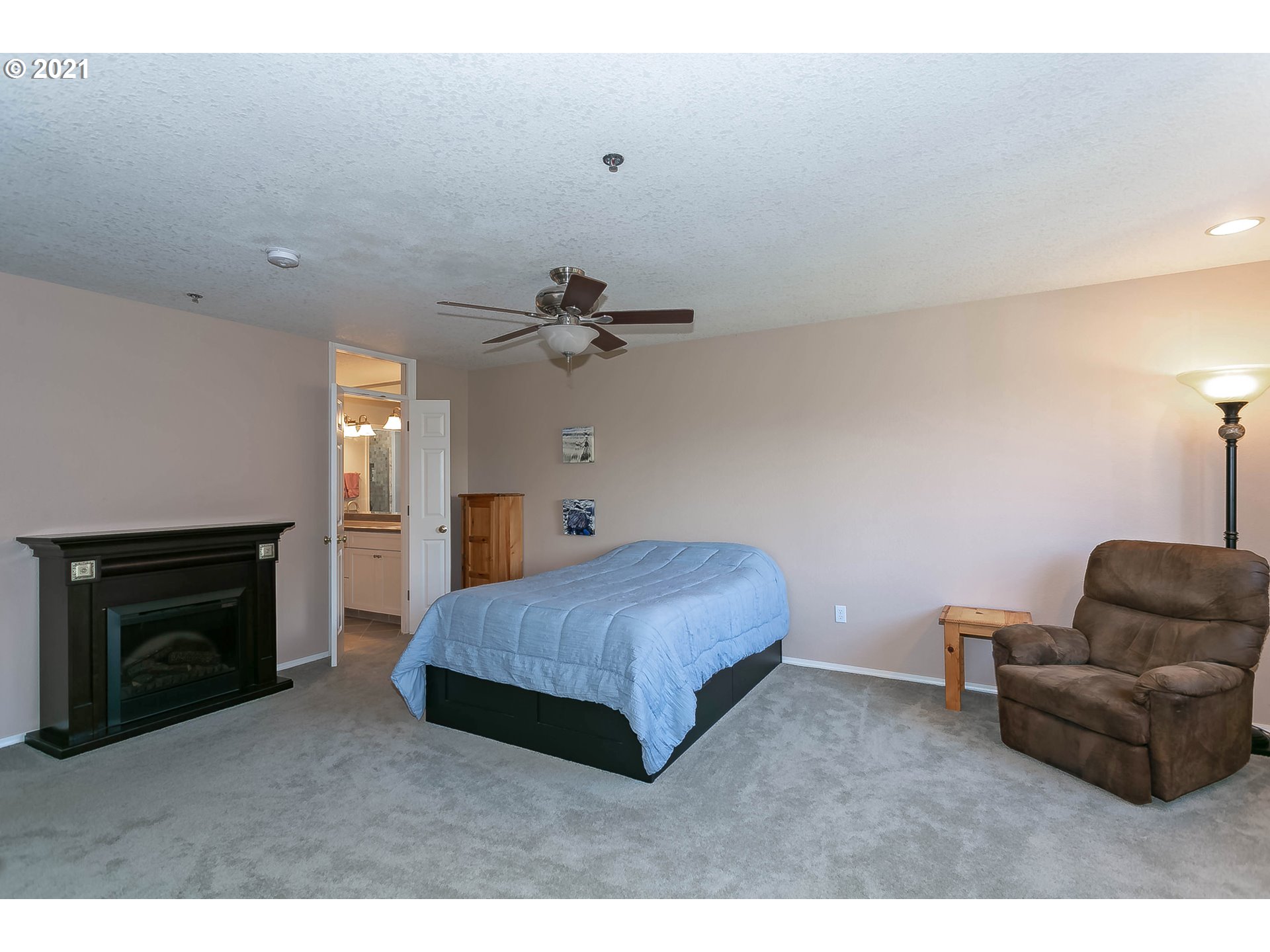 18700 Southwest Boones Ferry Road Tualatin, OR 97062 - Photo 12 of 32 Gallery Image 12