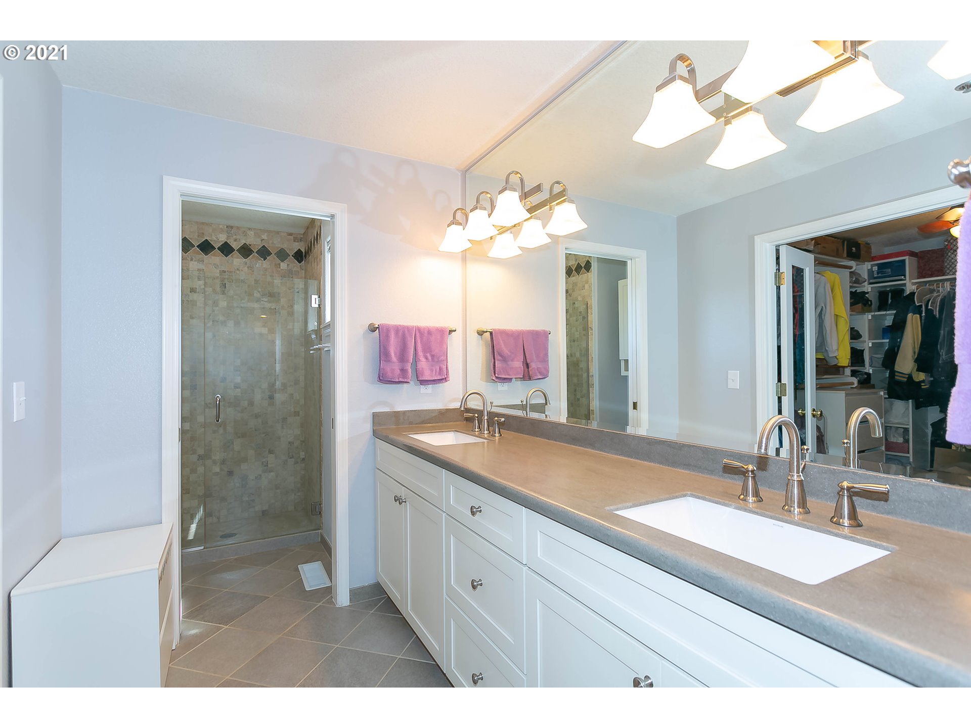 18700 Southwest Boones Ferry Road Tualatin, OR 97062 - Photo 13 of 32 Gallery Image 13