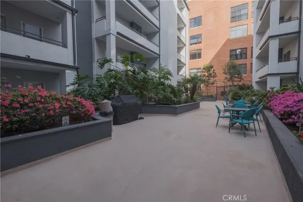 $539,900 | 838 Pine Avenue, Unit 102, Long Beach, CA 90813