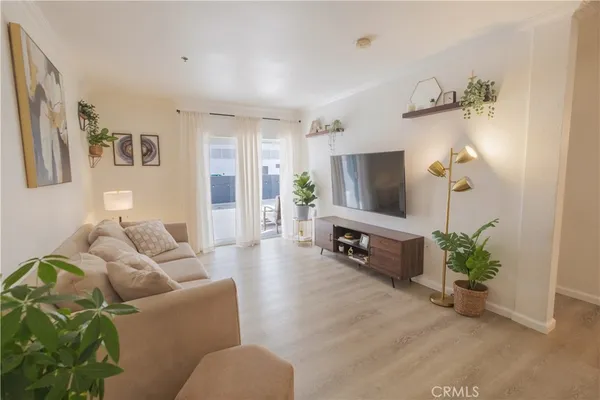$539,900 | 838 Pine Avenue, Unit 102, Long Beach, CA 90813