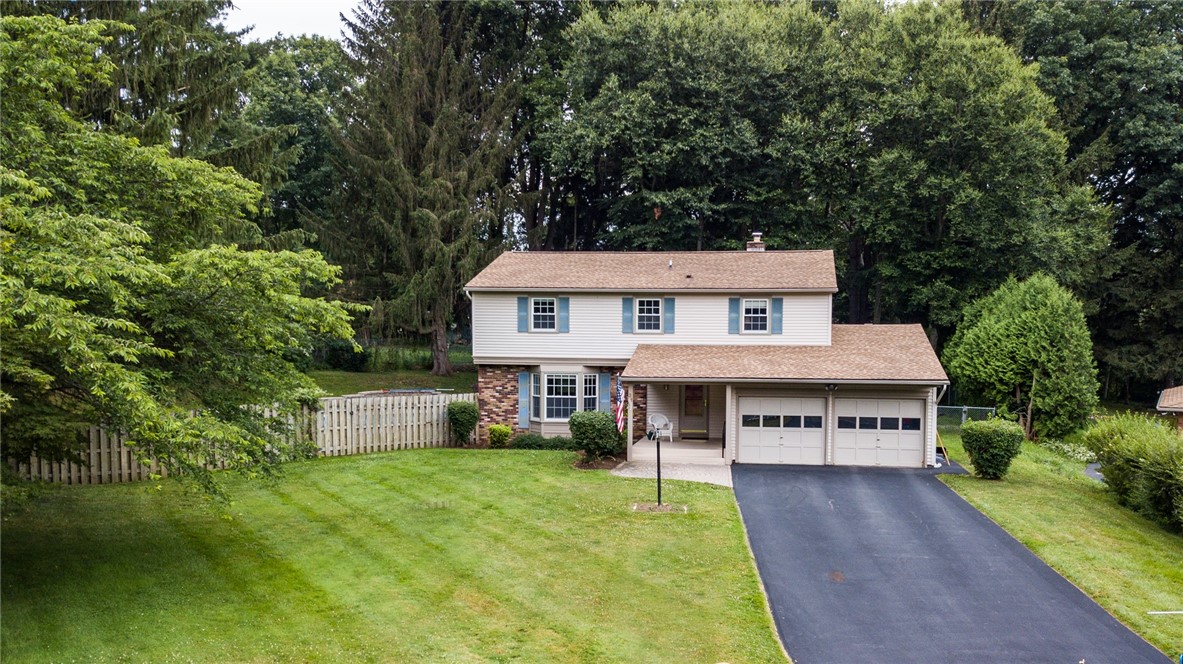 Welcome to 31 Golfview Dr. in Penfield. You will l