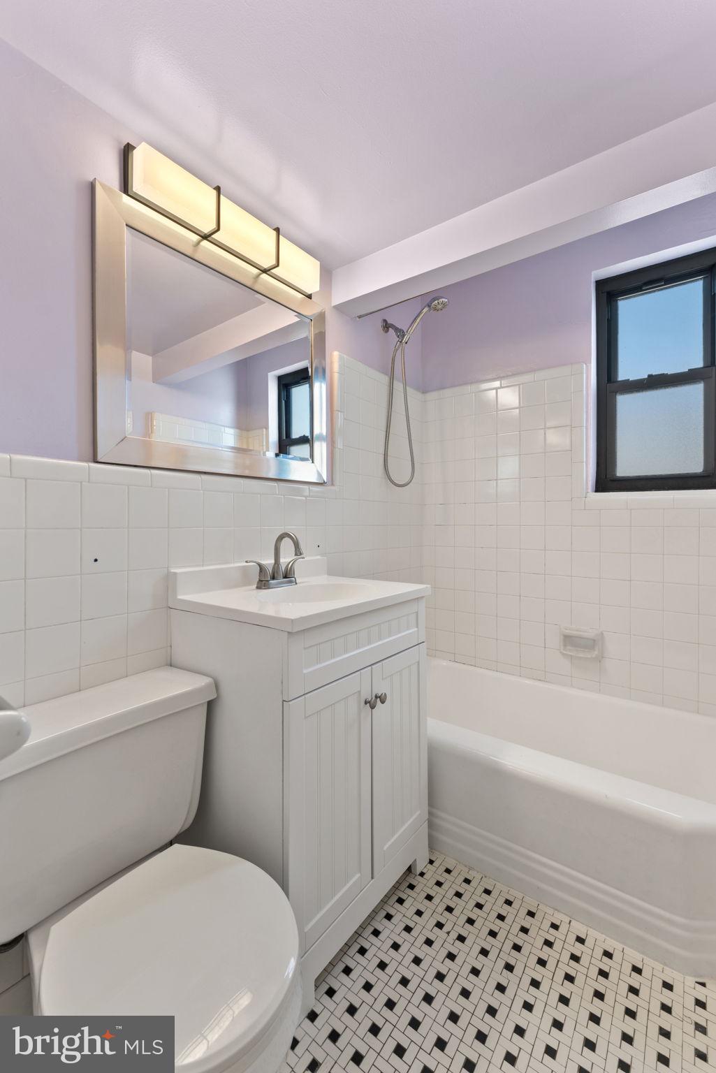 3827 Davis Place Northwest, Unit 5 Washington, DC 20007 - Photo 19 of 31