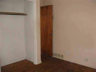 210 West Rolfe Street Perry, MI 48872 - Photo 7 of 9 20132986-6.JPG