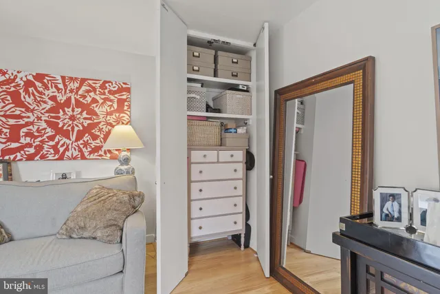 $549,000 | 675 E Street Northwest, Unit 500, Washington, DC 20004