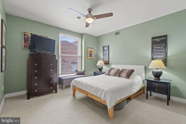 $549,000 | 675 E Street Northwest, Unit 500, Washington, DC 20004