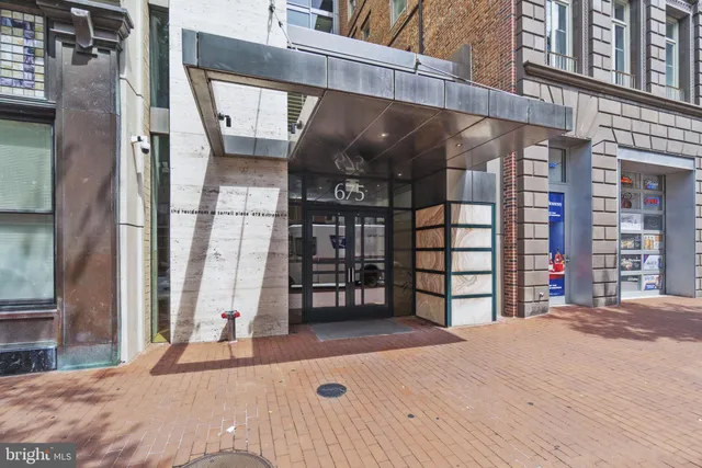 $549,000 | 675 E Street Northwest, Unit 500, Washington, DC 20004