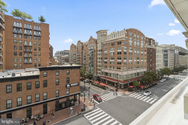 $549,000 | 675 E Street Northwest, Unit 500, Washington, DC 20004