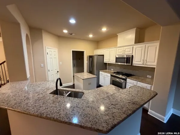 $392,400 | 8250 Cruiseship Bay, Unit 902, San Antonio, TX 78255