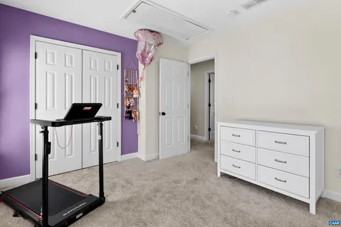 a livingroom with window