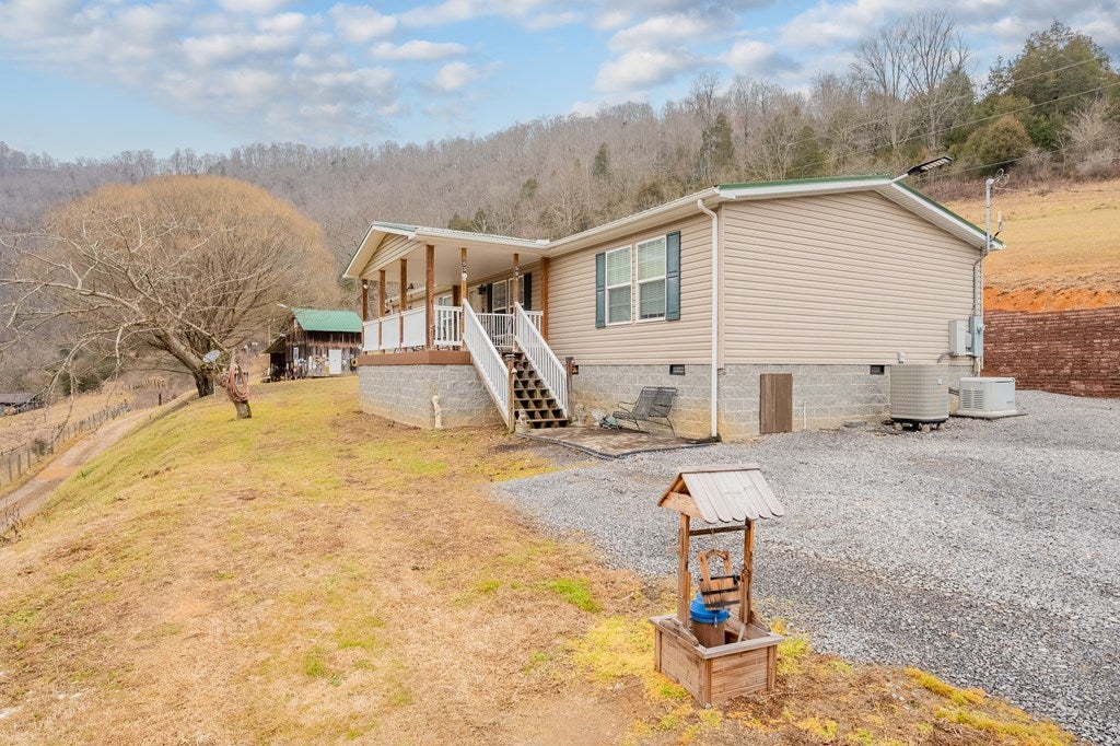 638 Shepard Hollow Road Honaker, VA 24260 - Photo 21 of 75 Gallery Image 21