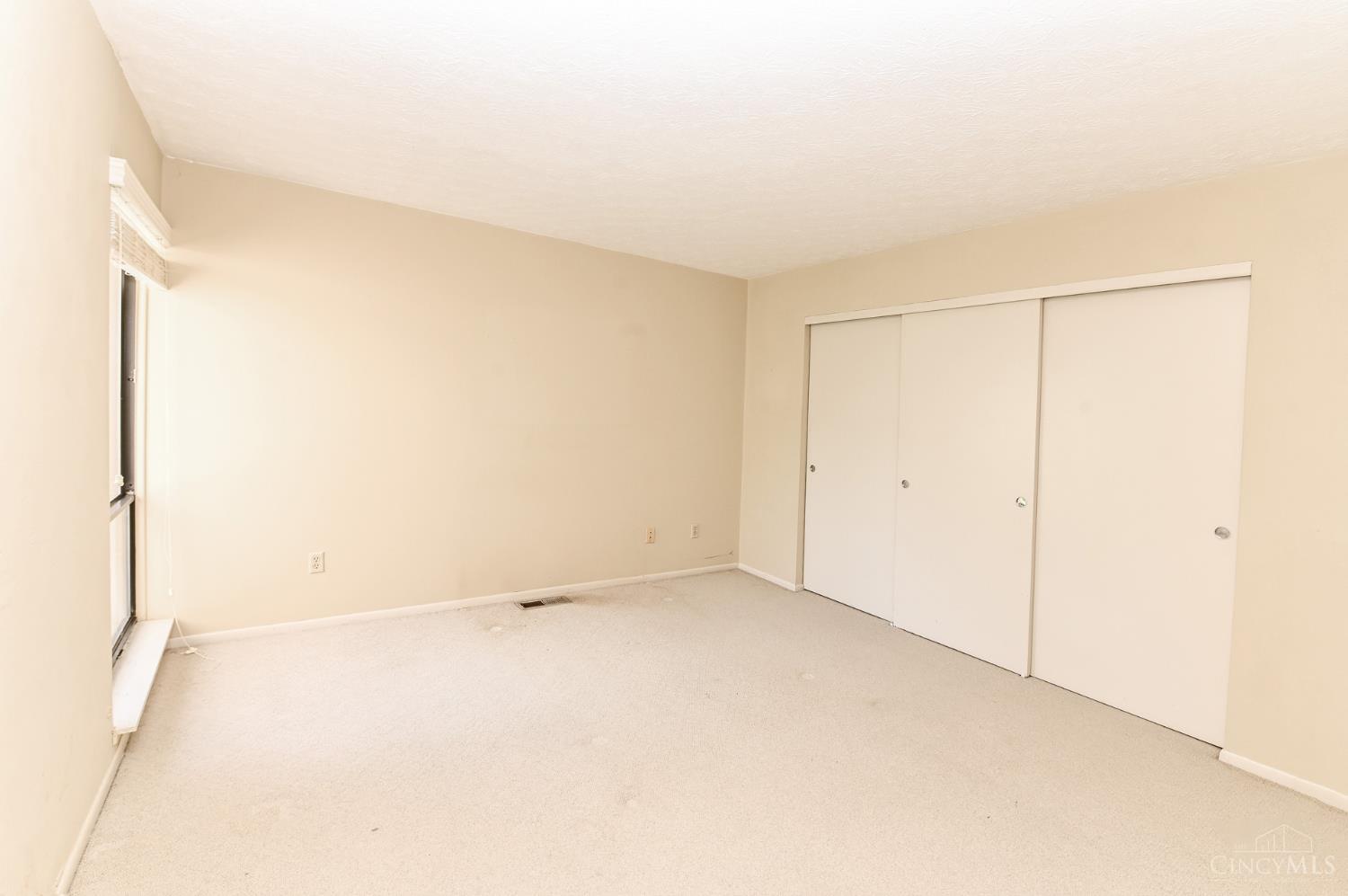 8022 Timbertree Way West Chester, OH 45069 - Photo 32 of 57