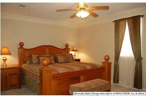 33138 Rivergate Circle Springfield, LA 70462 - Photo 17 of 22 Gallery Image 17