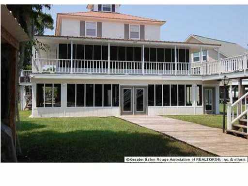 33138 Rivergate Circle Springfield, LA 70462 - Photo 3 of 22 Gallery Image 3
