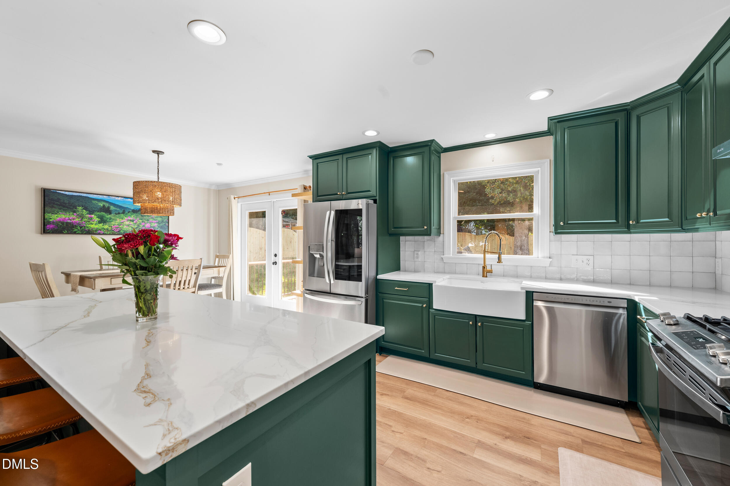 5505 Knollwood Road Raleigh, NC 27609 - Photo 1 of 41 Kitchen