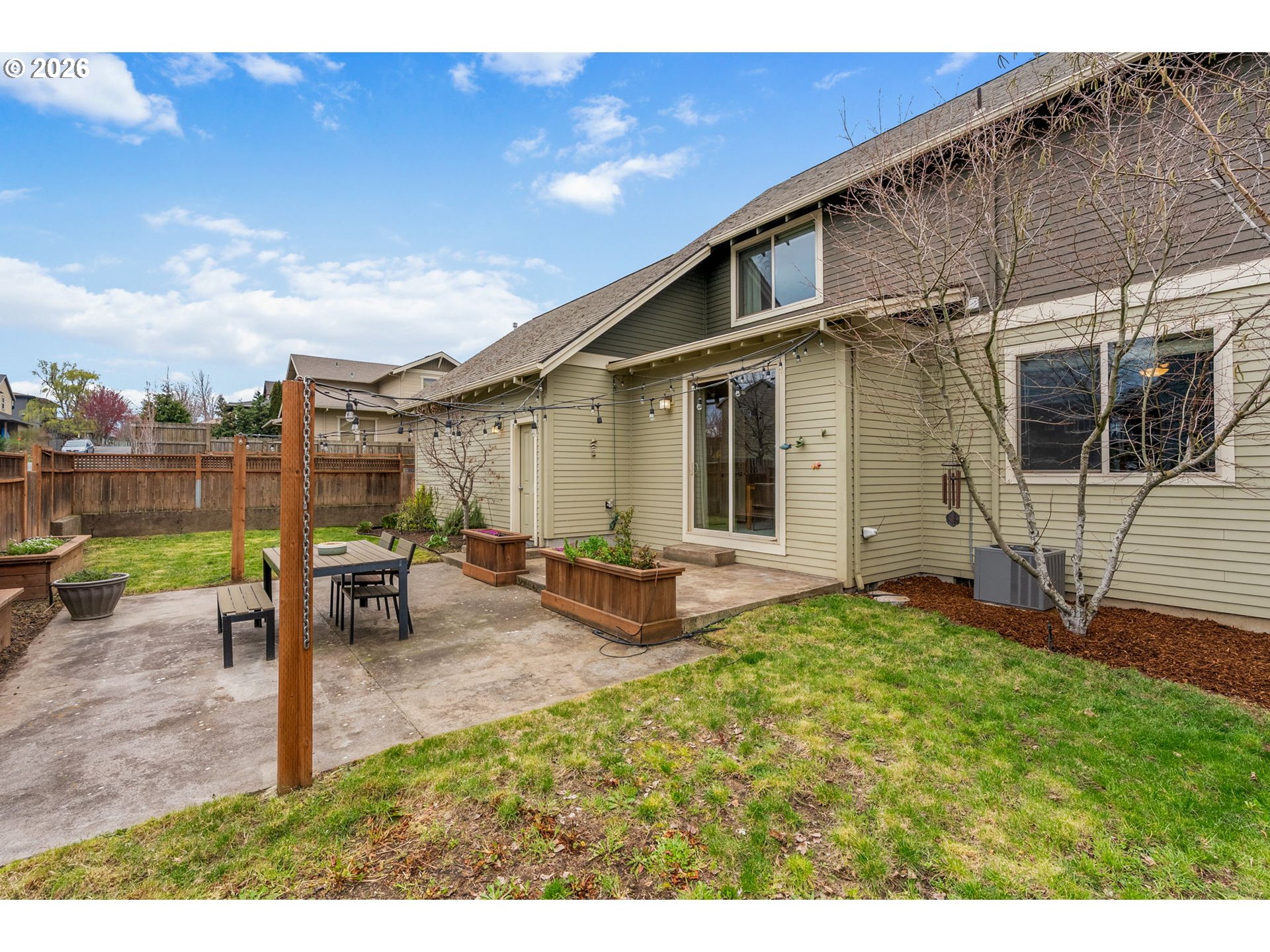 913 Falcon Court Hood River, OR 97031 - Photo 38 of 46 Backyard