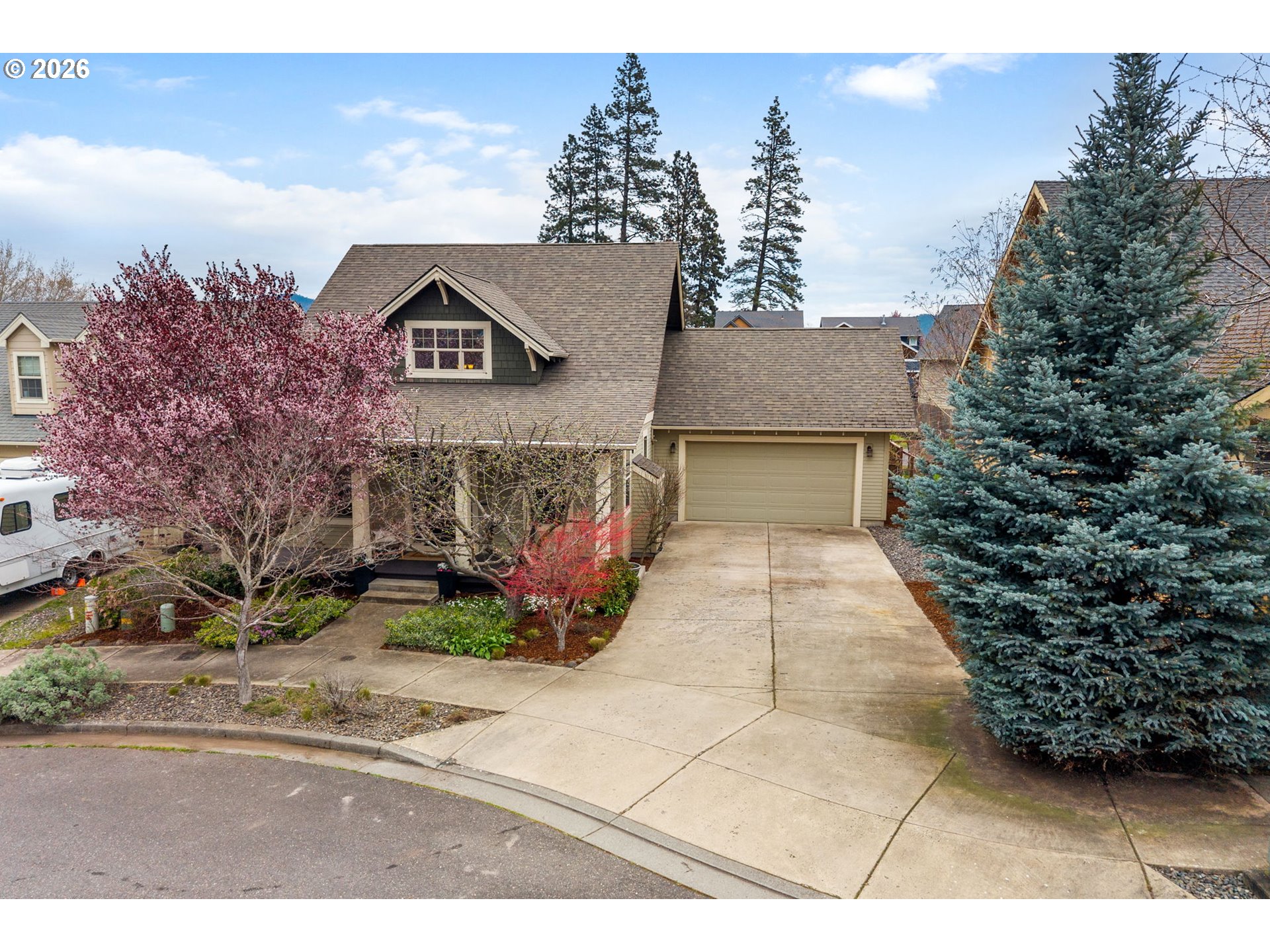 913 Falcon Court Hood River, OR 97031 - Photo 44 of 46 Exterior