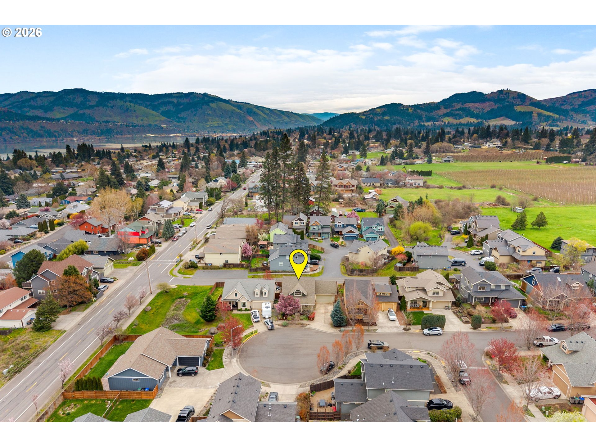 913 Falcon Court Hood River, OR 97031 - Photo 46 of 46 Drone View/UAV