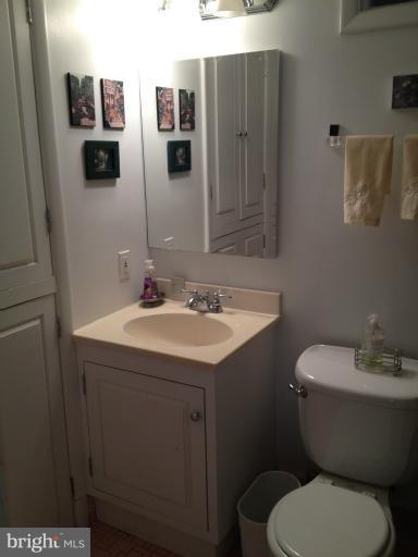 13013 Matey Road Silver Spring, MD 20906 - Photo 15 of 18 Bath