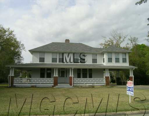 3201 Poplar Street Moss Point, MS 39563 - Photo 1 of 6 Primary Photo