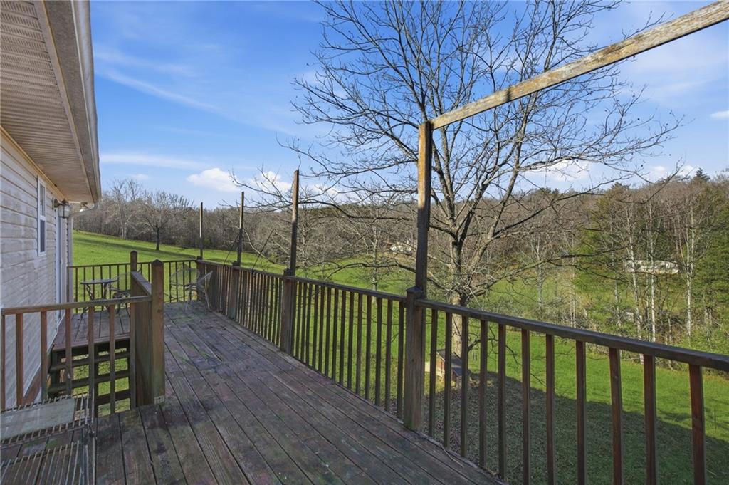 655 Kelley Road Cleveland, GA 30528 - Photo 11 of 41 a view of a two chair in the balcony