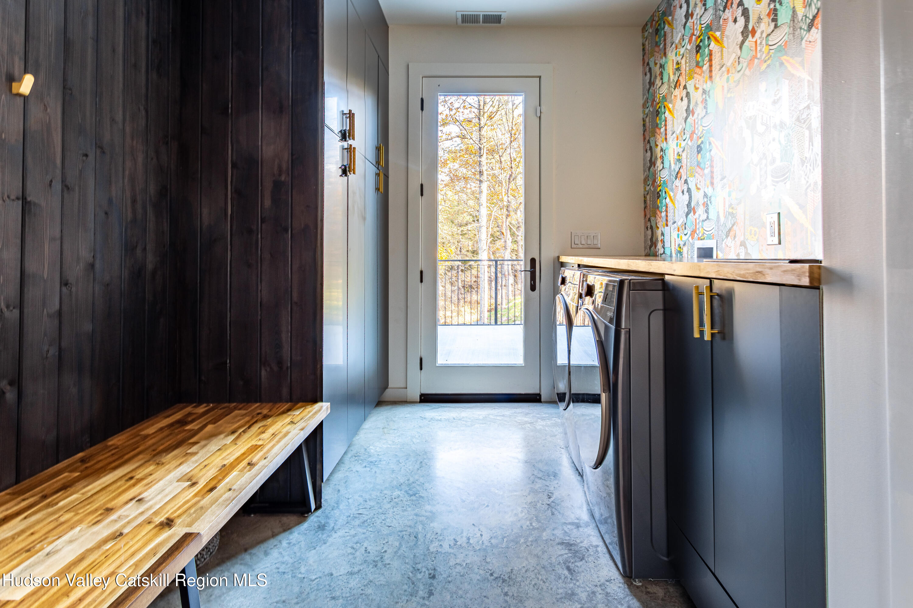 120 Old Quarry Road Catskill, NY 12414 - Photo 19 of 23 120 OQR. Oleg mudroom