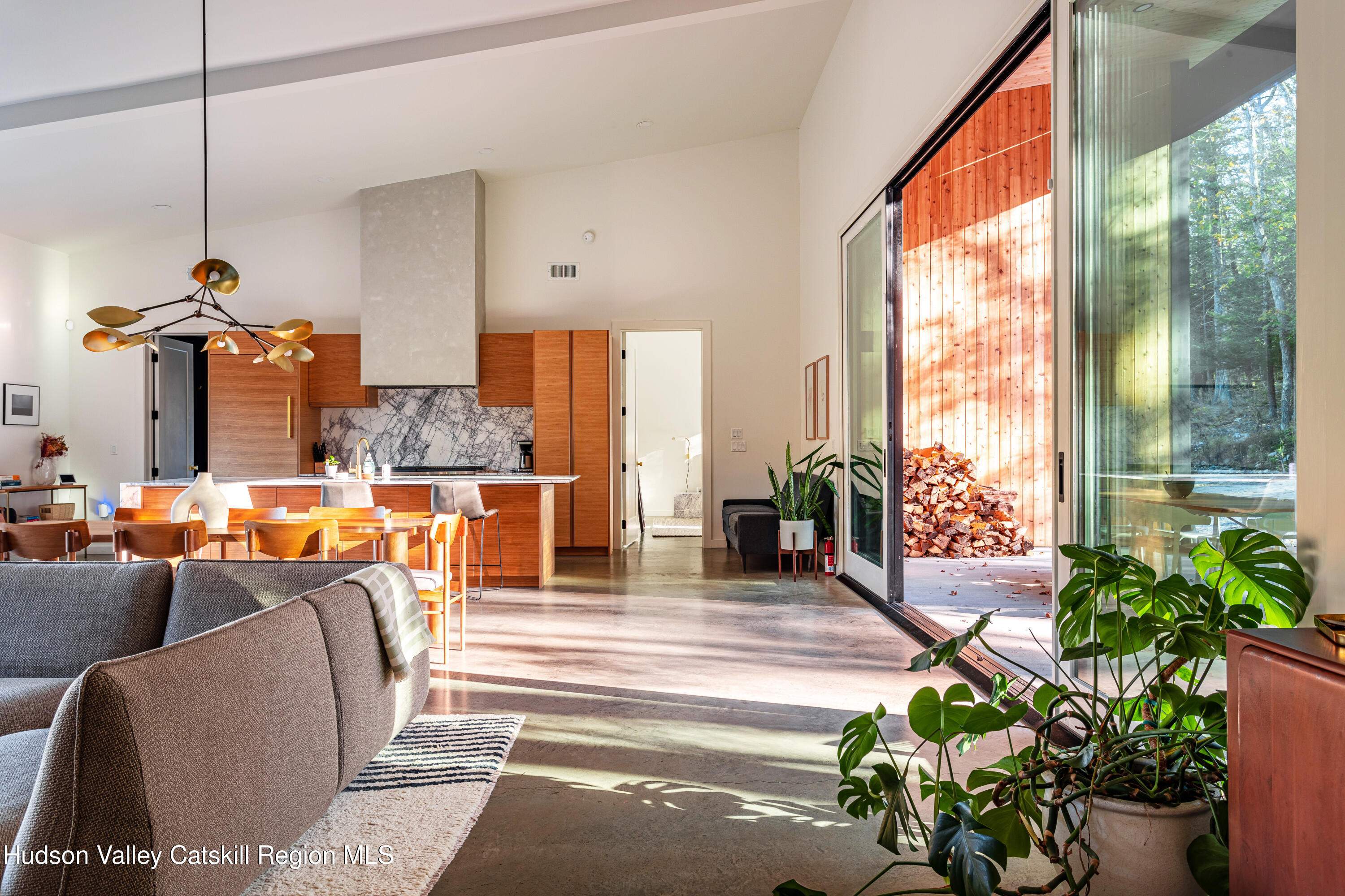 120 Old Quarry Road Catskill, NY 12414 - Photo 4 of 23 120 OQR. Oleg. Plant living to outside d