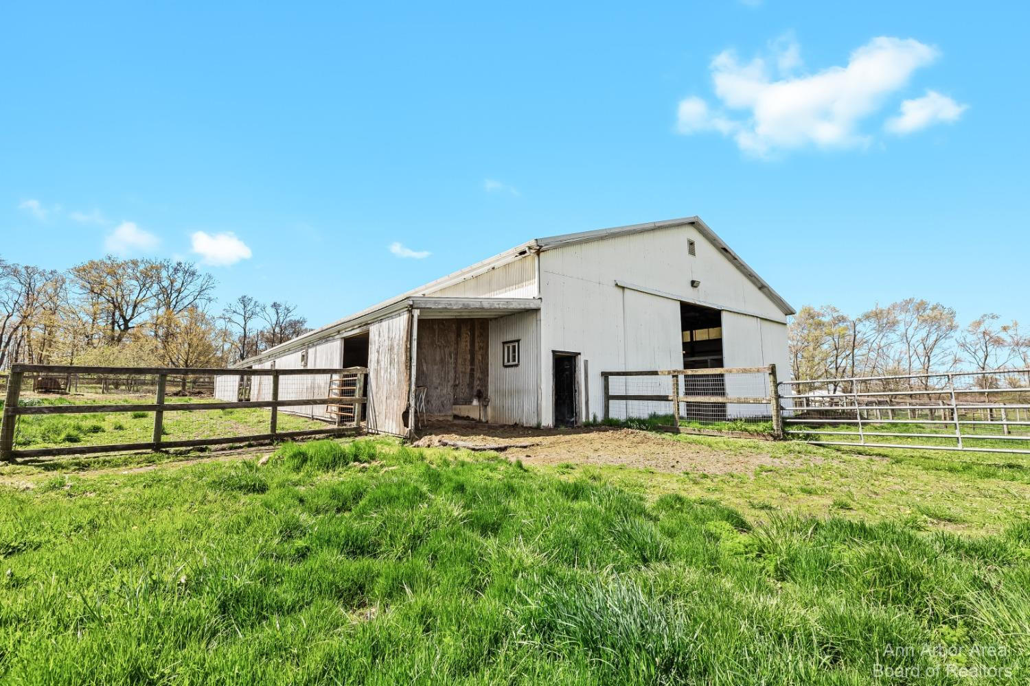 9795 Fisk Road Clinton, MI 49236 - Photo 43 of 59 Photo 44