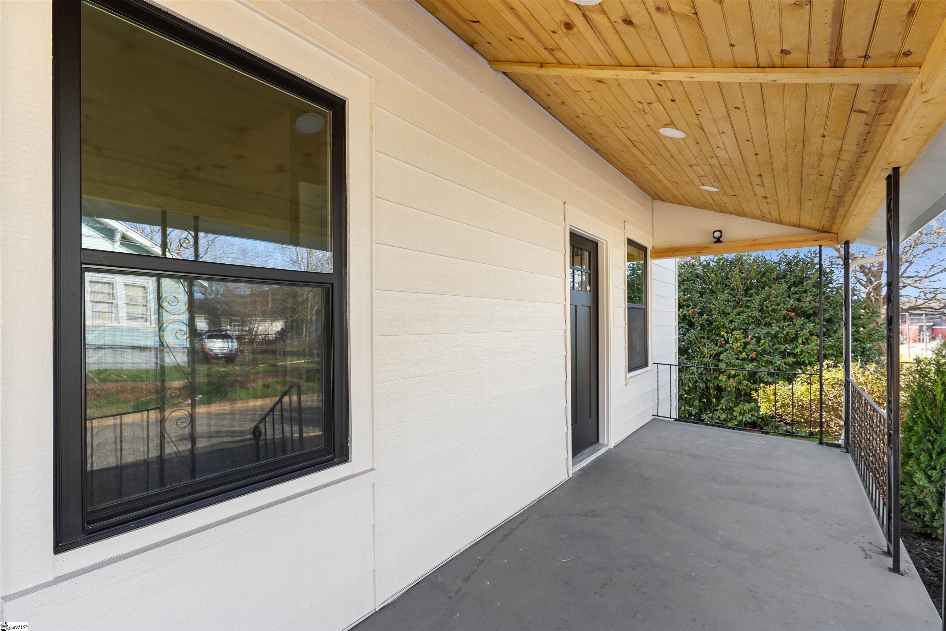 6 10th Street Greer, SC 29651 - Photo 5 of 29