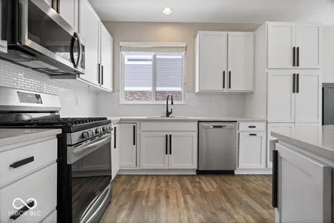 $449,900 | 6570 West Treeline Lane, McCordsville, IN 46055